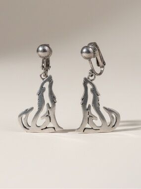 Native American GLEN SANDOVAL GS wolf coyote earrings